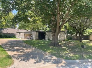 3523 E 70th Pl, Tulsa, OK 74136