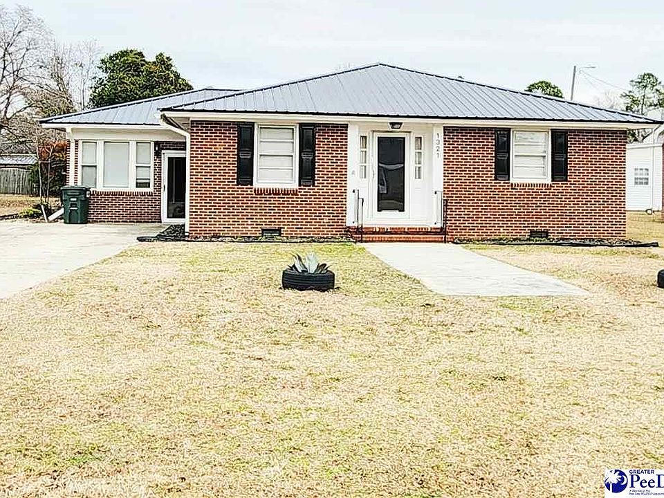 1st image of 1321 E Washington St