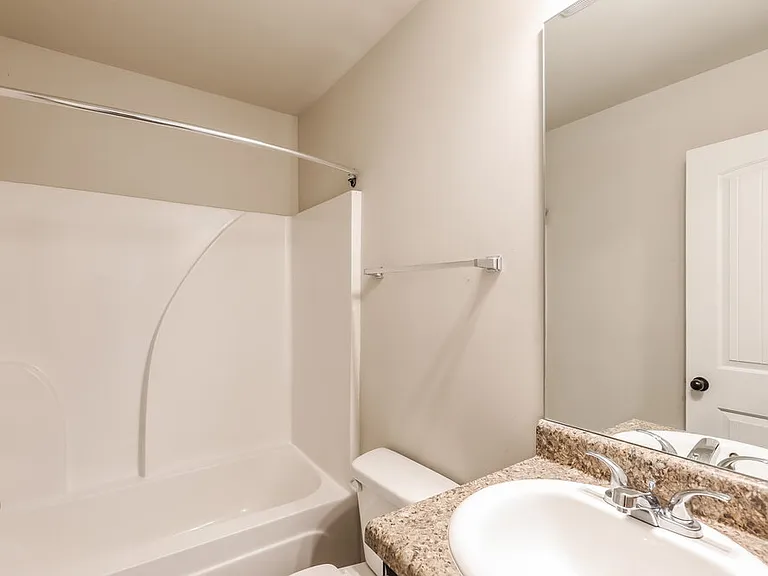 285 Magnaview Dr — Photo 16