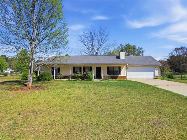 30 Oak Wood Ln, Covington, GA 30016