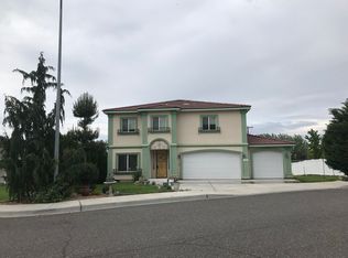 100 SW Kelandren Dr, Prosser, WA 99350