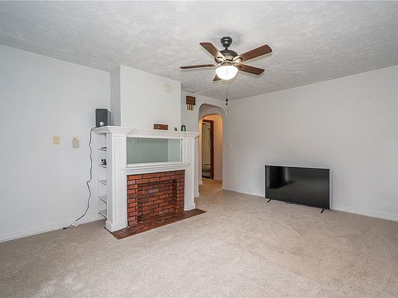 5th image of 420 Grange Hall Rd