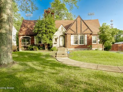 5300 Southern Pkwy, Louisville, KY, 40214