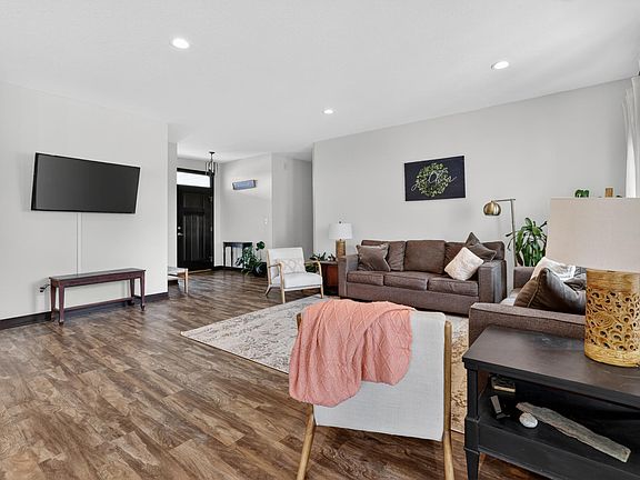 5th image of 851 Willowmere Dr