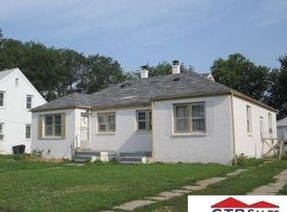 2410 Himebaugh Ave, Omaha, NE 68111