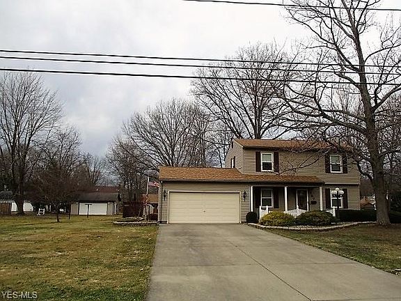 2nd image of 157 N Colonial Dr