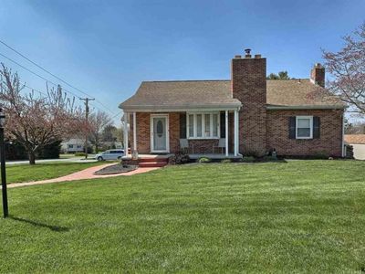 2297 Manor Rd, York, PA, 17408