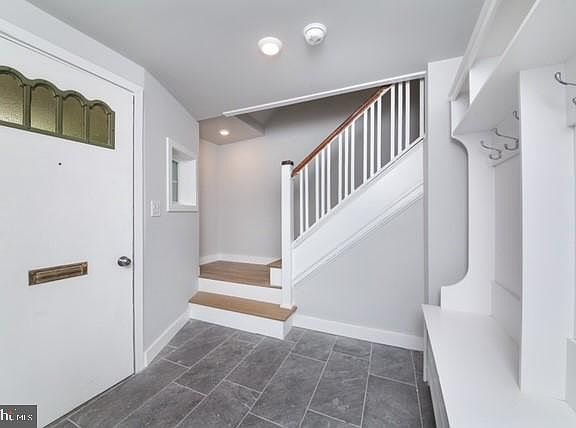 2nd image of 266 E Meehan Ave