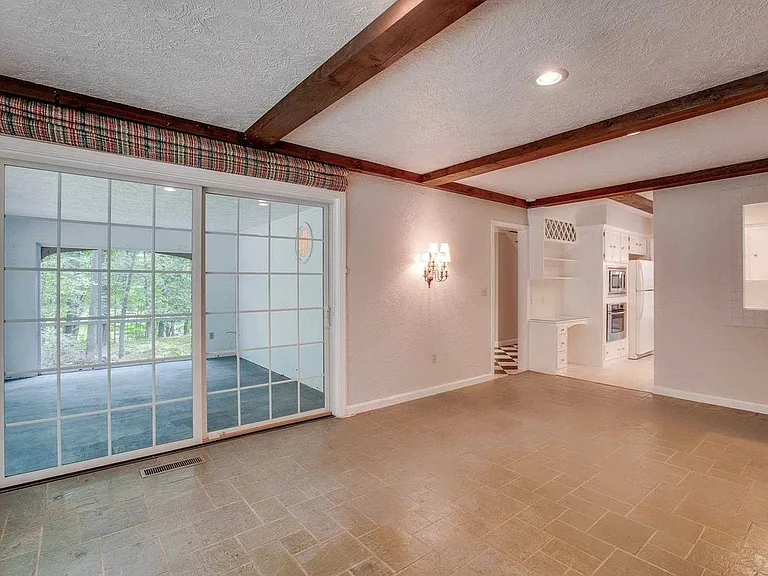 27 Buttonwood Rd — Photo 14
