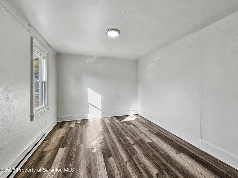 602 Prospect Ave #RIGHT — Photo 7
