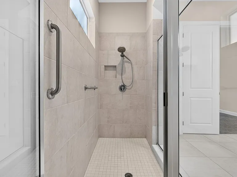 8883 Kingsmoor Way — Photo 36