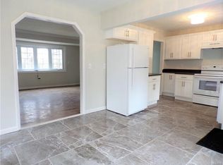 3 Pleasant View Rd, Monroe, NY 10950