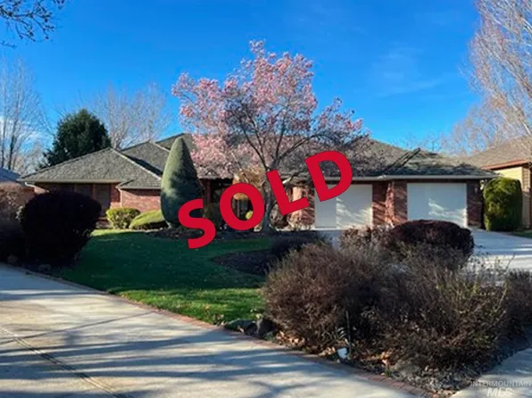 4814 Lake Front Pl, Garden City, ID 83714