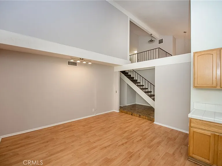 1709 Beechwood Ave — Photo 15