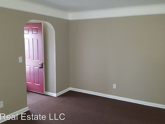 5th image of 4276 Brookside Blvd