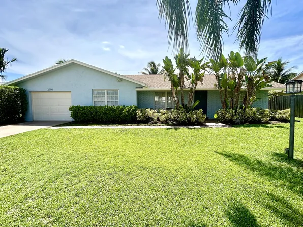 2560 SW 14th Street, Boynton Beach, FL 33426