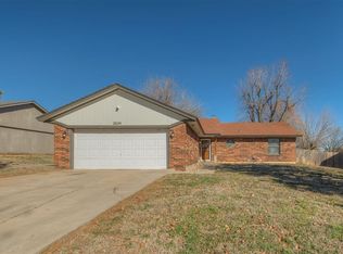 2624 Homestead Dr, El Reno, OK 73036
