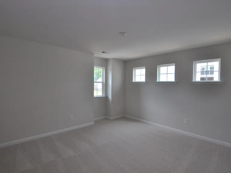3102 Deep River Way — Photo 15