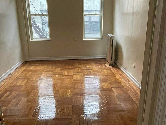 2nd image of 662 E 21st St APT 4C