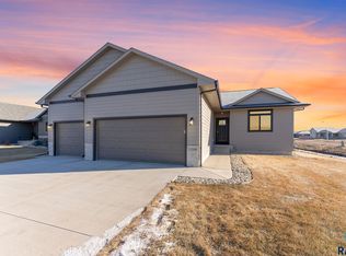 1200 N Cole Ave, Tea, SD 57064