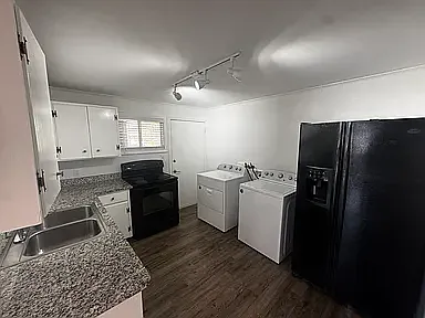 53 Montis Dr — Photo 3