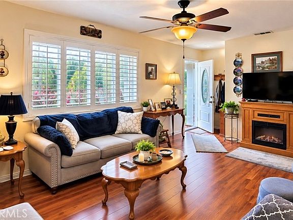 3rd image of 7636 Rudell Rd