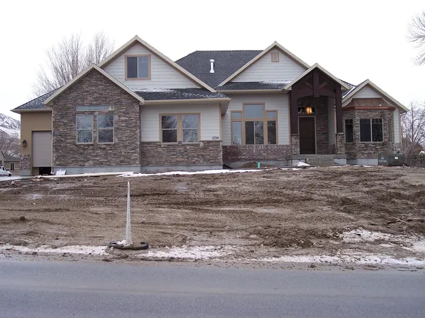 1724 E Pioneer Rd, Draper, UT 84020