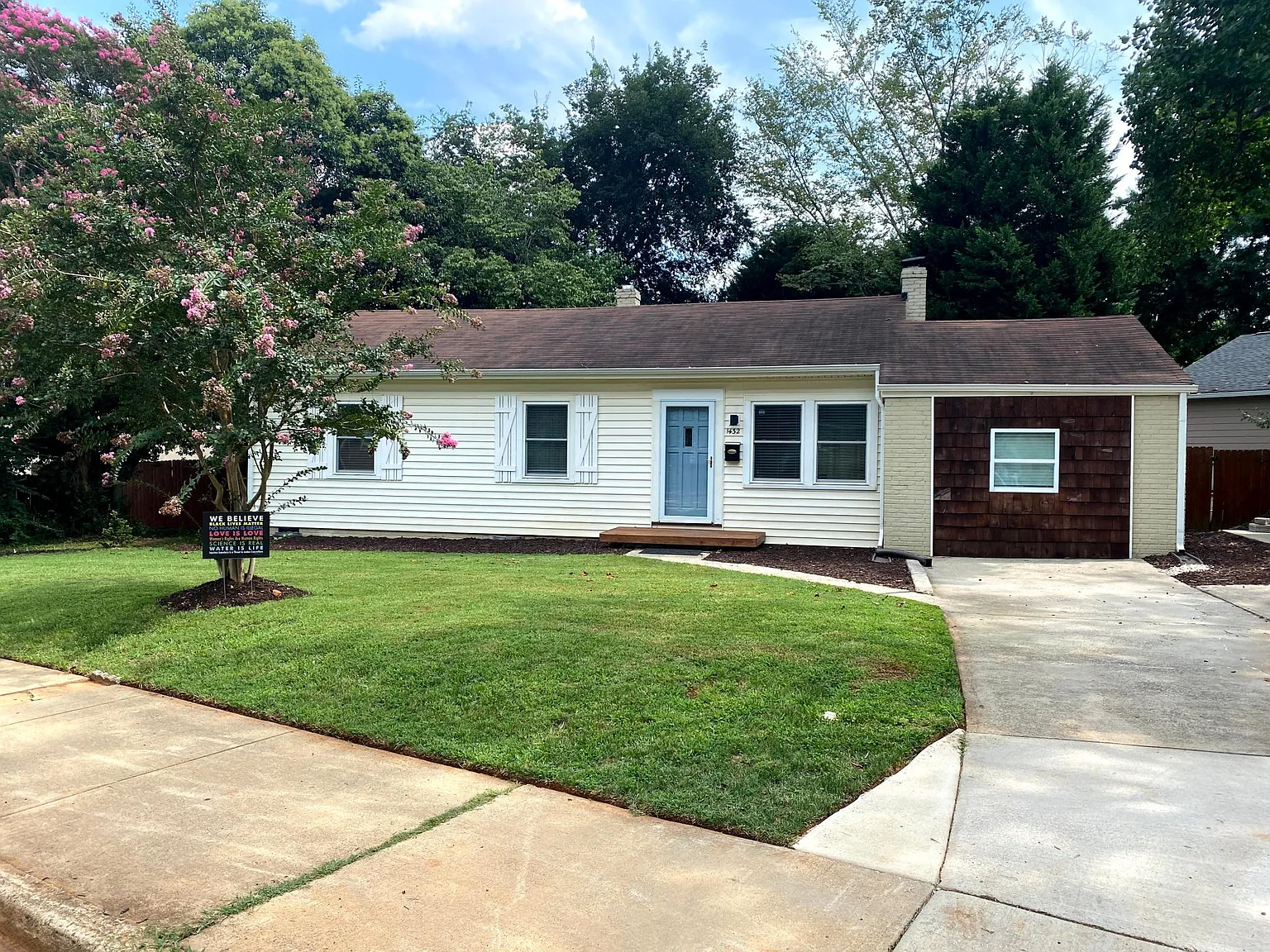 3 bed, 1215 sqft, $2,750 — Photo 1