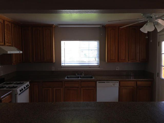 1st image of 4723 N Fircroft Ave