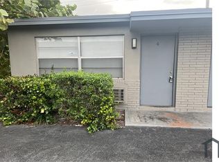 965 W 36th St APT 4, West Palm Beach, FL 33404