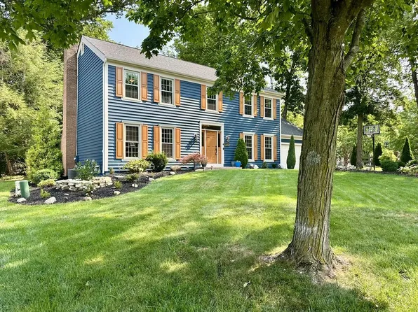 9520 Camelot St NW, Pickerington, OH 43147