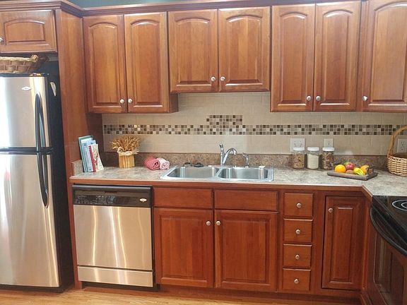 2nd image of 108 Scattergood Dr NE