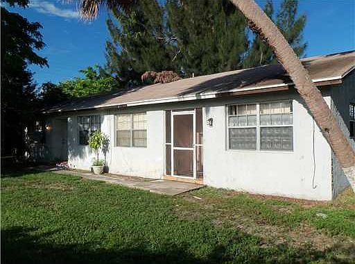 1st image of 3819 Hiawatha Drive