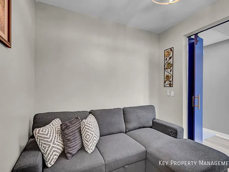 4525 Dean Martin Dr #1101 — Photo 32