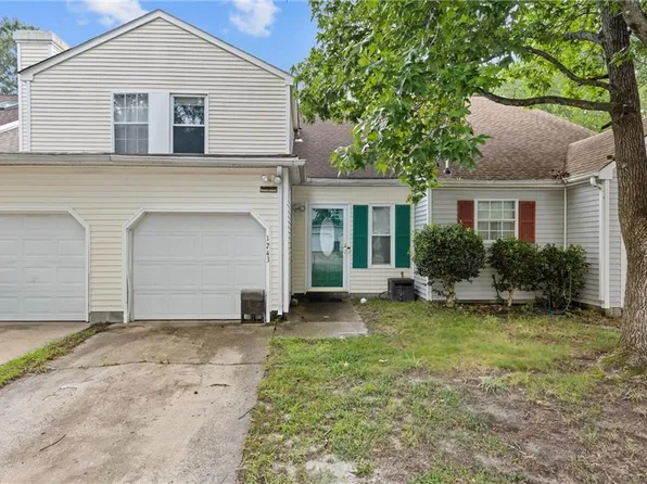 1243 Damyien Arch, Chesapeake, VA 23320