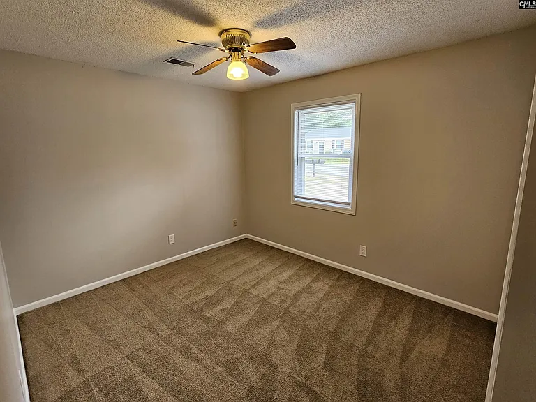 3904 Persimmon St — Photo 14