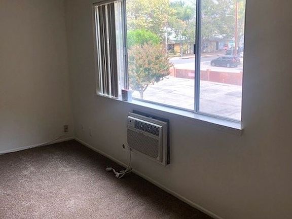 2nd image of 8011 Bright Ave APT 7