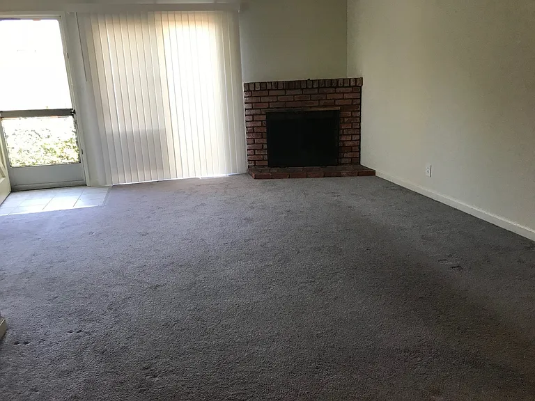 Newhall 2724-26 — Photo 4