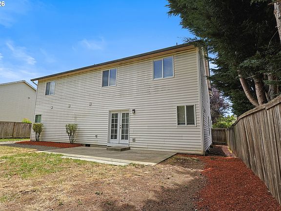 5th image of 16704 NE 12th St