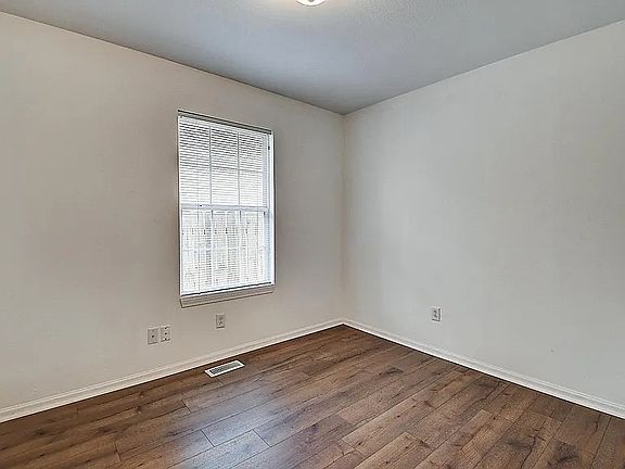 5th image of 2246 N Alabama St