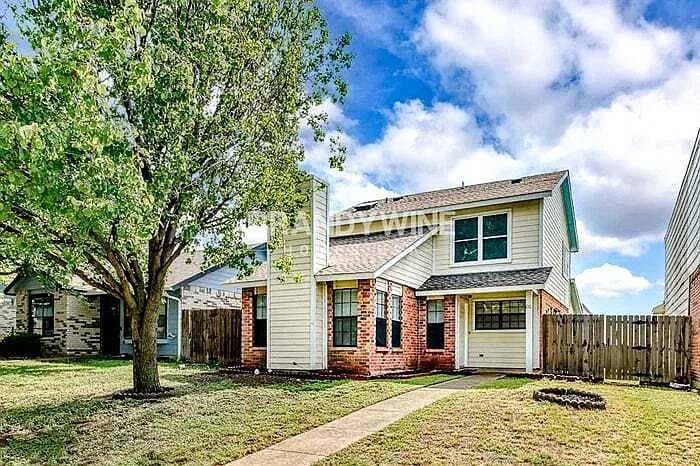 Building Photo - 120 Callender Dr