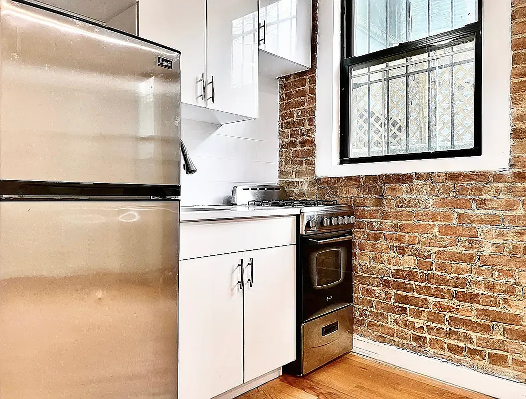 470 West 141st Street — Photo 2