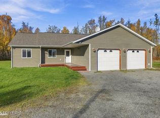 1007 W Moose Park Dr, Wasilla, AK 99654