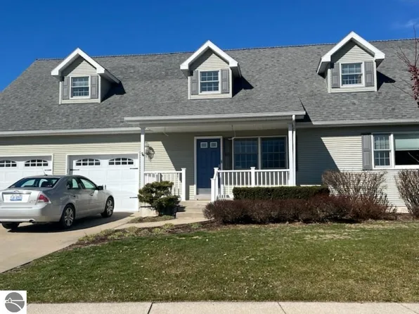 1257 Abbey Ln, Mount Pleasant, MI 48858