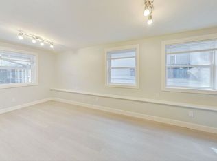 829 Warfield Ave, Oakland, CA 94610