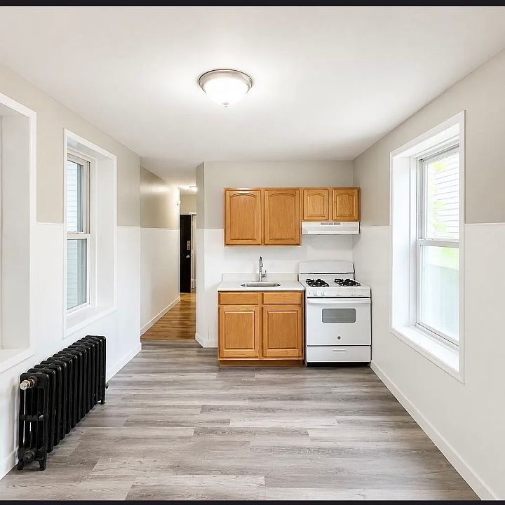 1st image of 76 N 9th St #1A