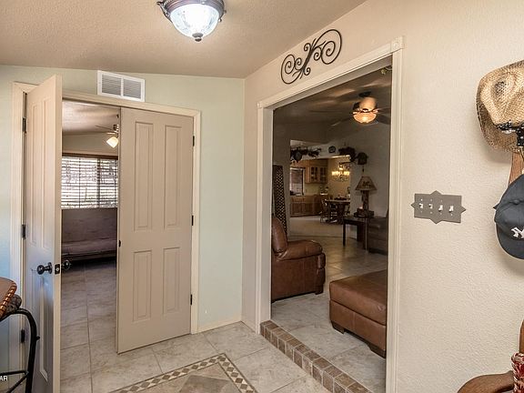 4th image of 6665 E Ponderosa Dr