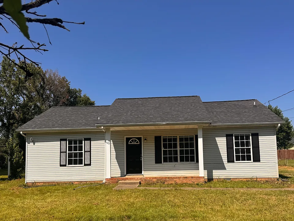 422 Donna Dr