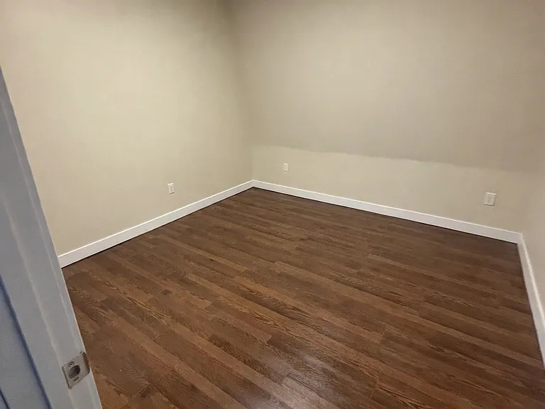 118 Locust St #3 — Photo 12