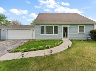 441 Prescott Rd, Valparaiso, IN 46385